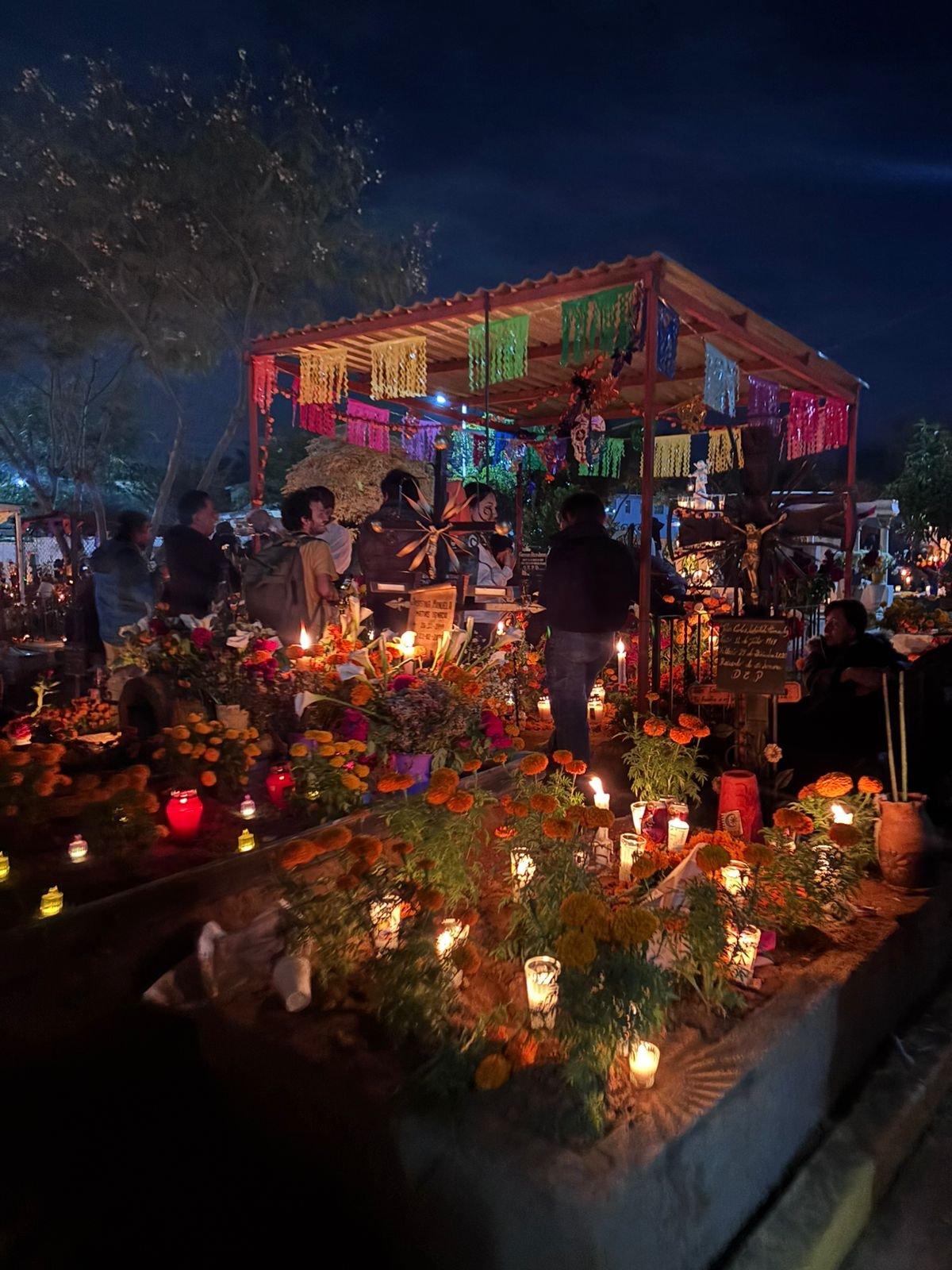 Día de Muertos: recorrido de panteones: fotografía 11