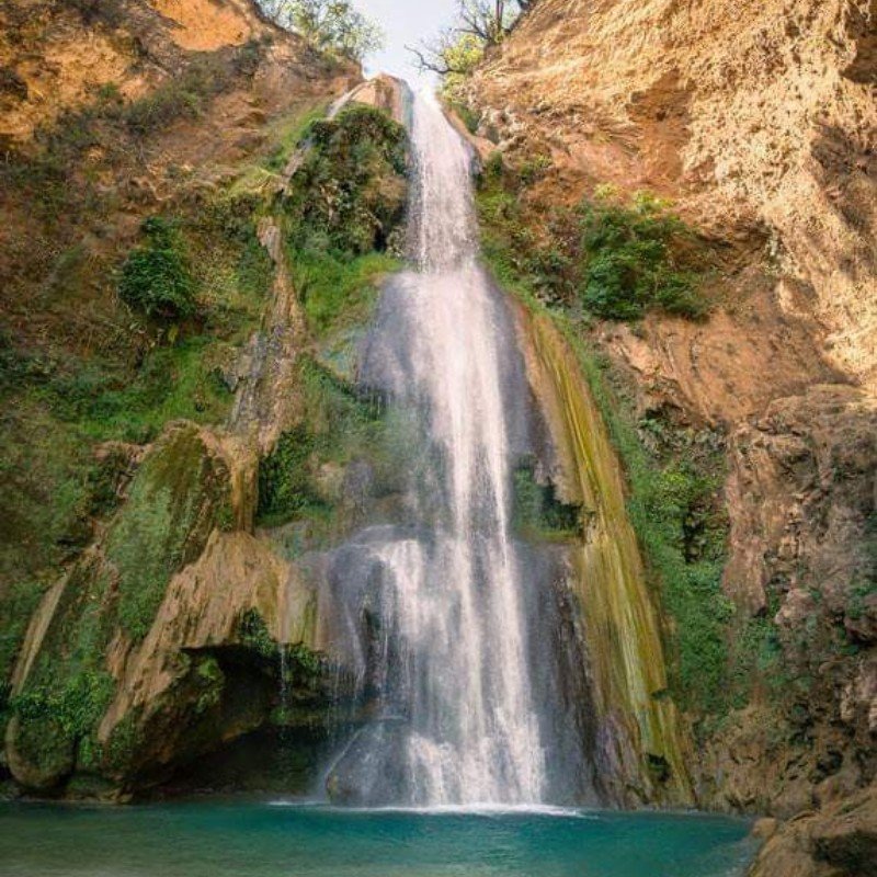 Santiago Apoala Waterfalls and Twin Cliffs Tour
